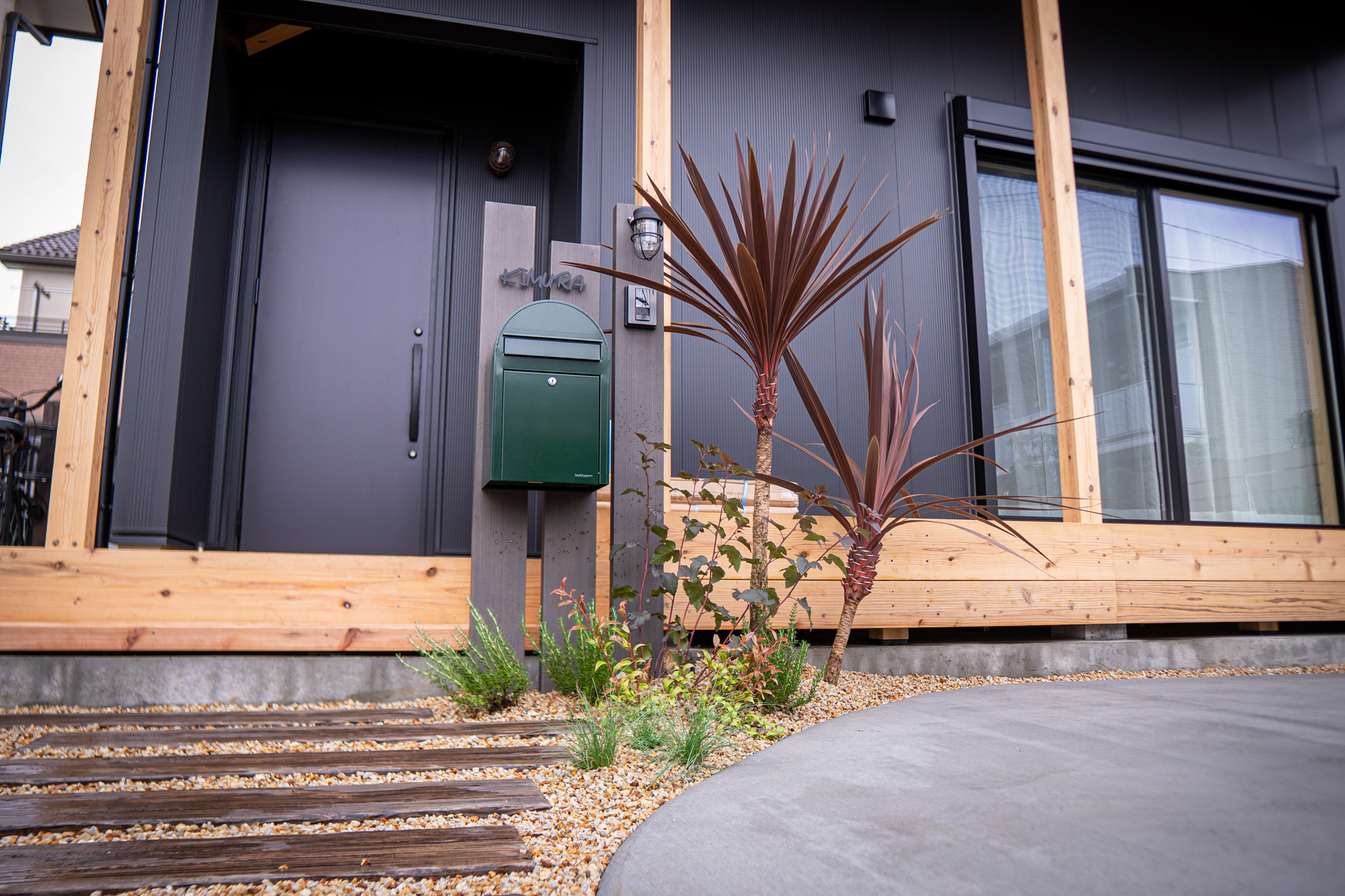 新築のお庭、植栽施工事例