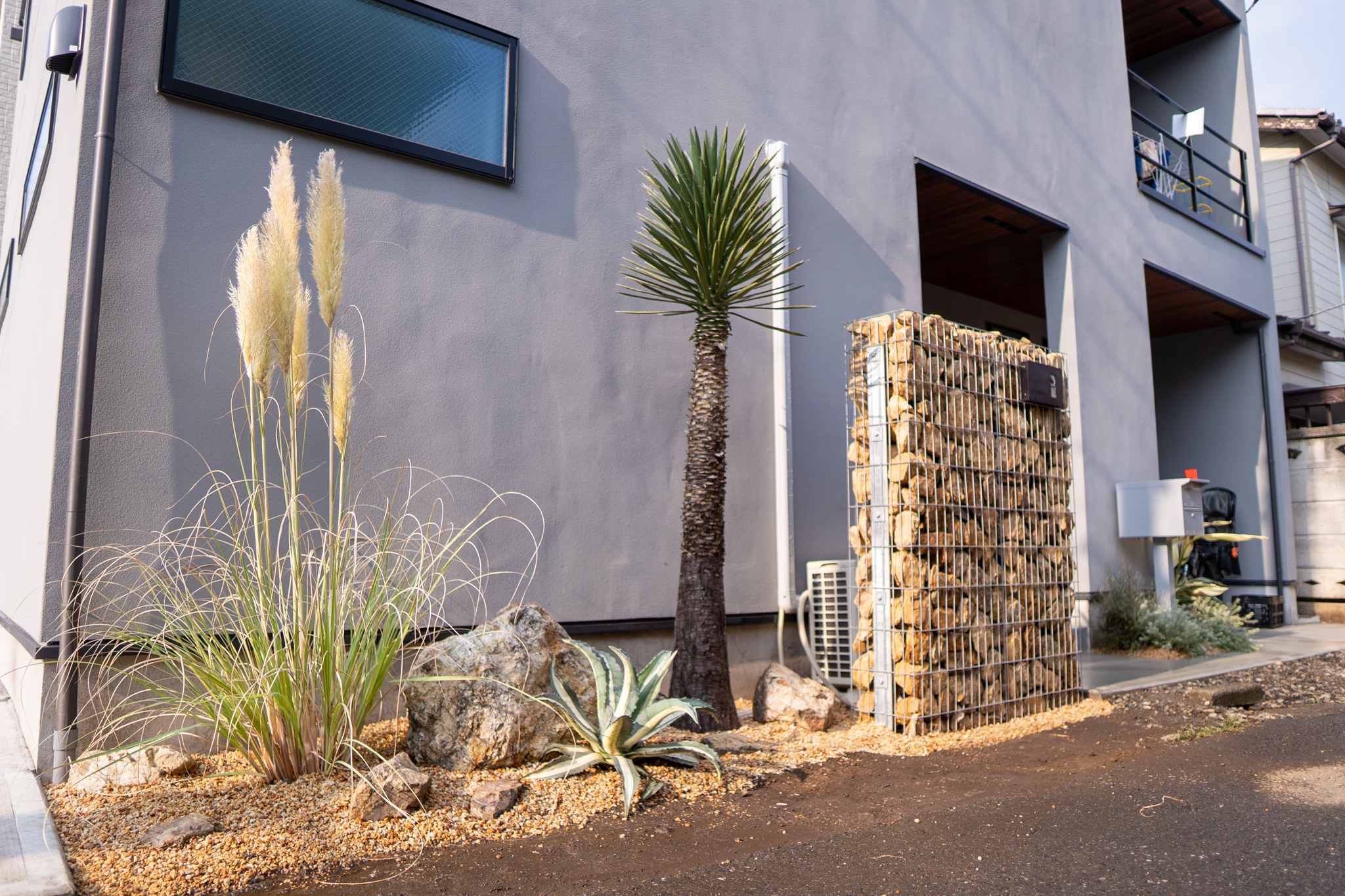 新築ドライガーデン＆ガビオン施工事例