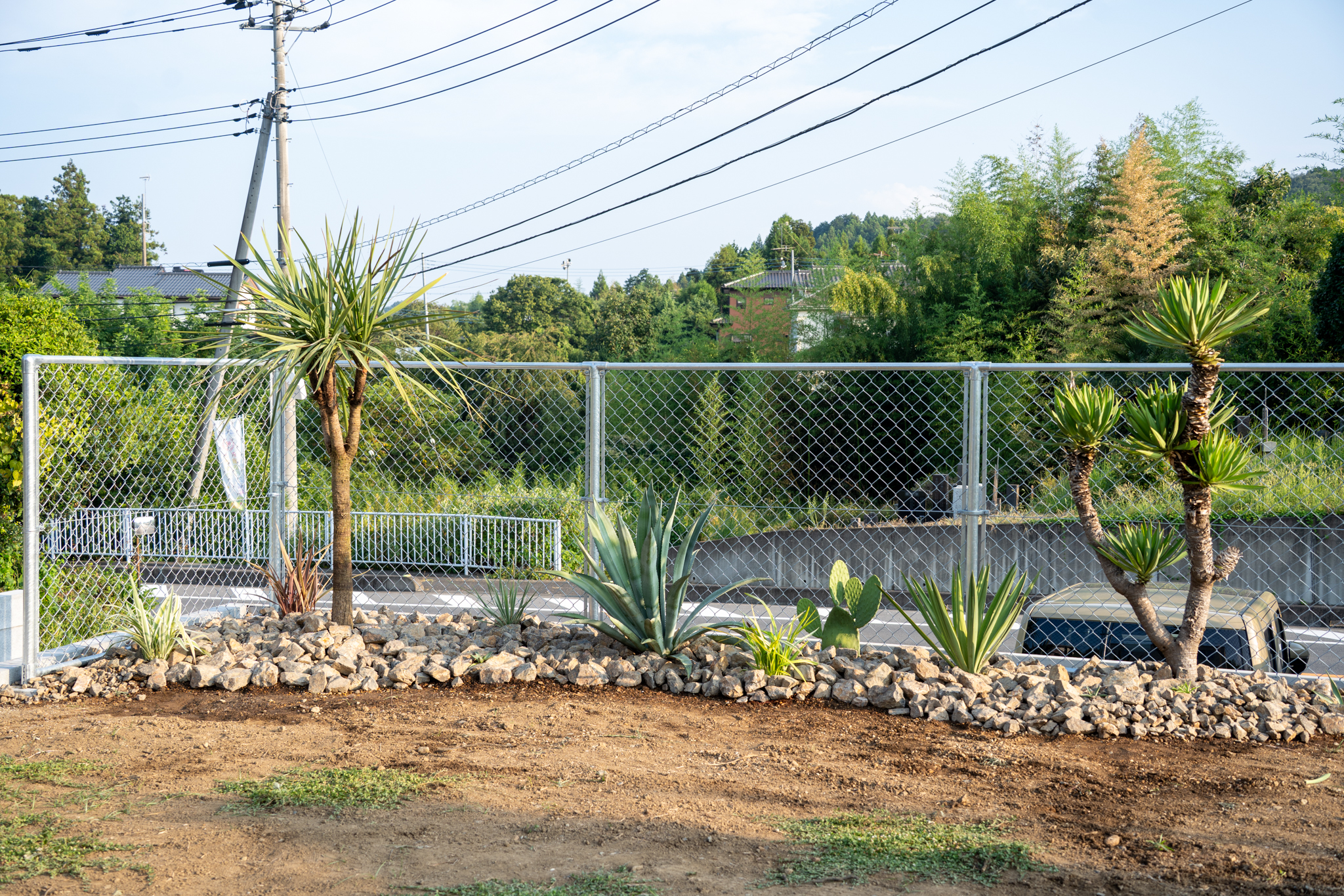 お庭の一角に作ったドライガーデン施工事例